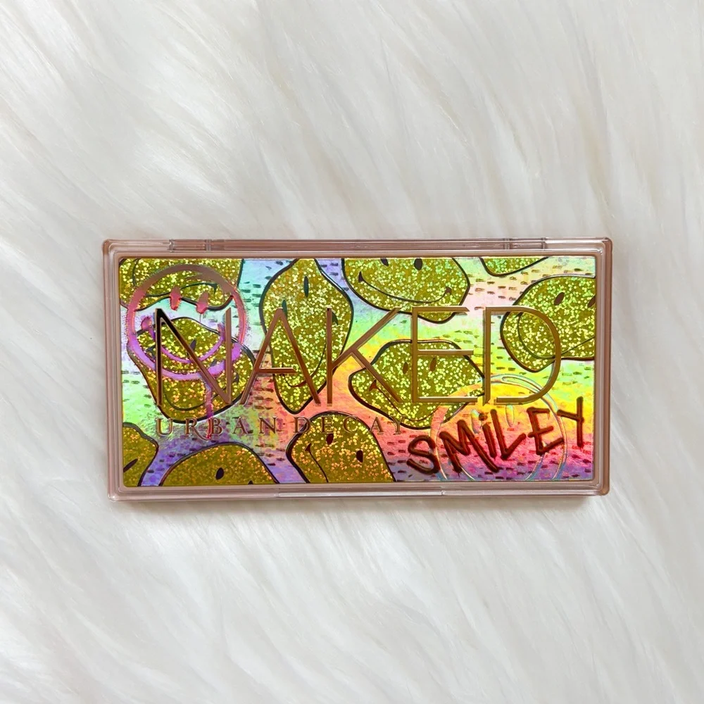 Urban Decay x Smiley Naked Mini Eyeshadow Palette “Mucho Happy”